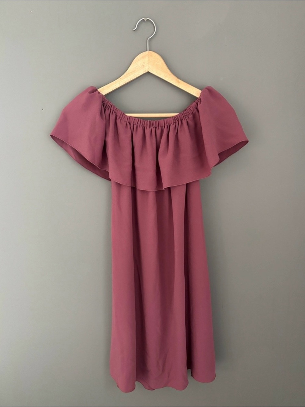 Wilfred off Shoulder Ruffle Midi Dress